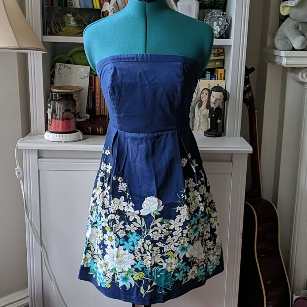 Old Navy Strapless Floral Dress